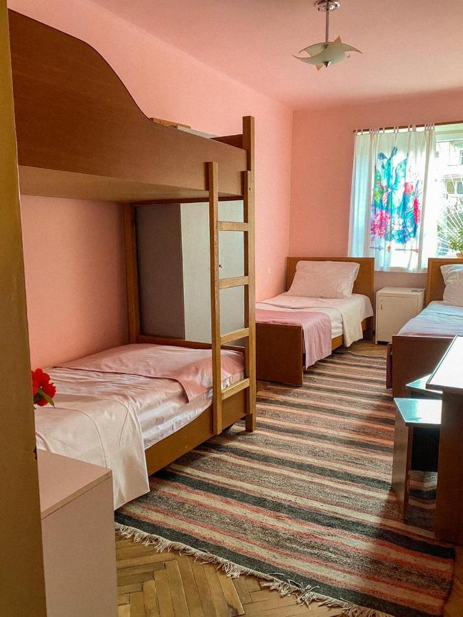 Aregak B&B And Tours Горис Экстерьер фото